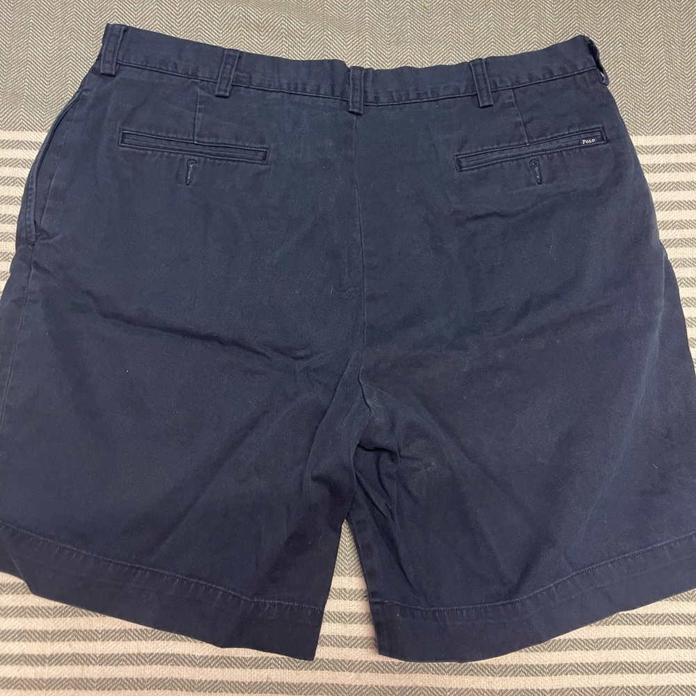 Ralph Lauren Dark Blue Classic 9” Pleated Front Shorts Size 36 - Picture 4 of 5